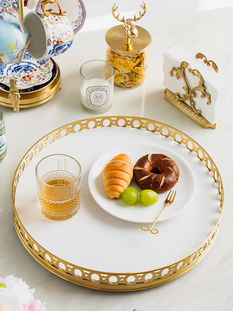 صينية تخزين دوارة فاخرة من الن - مراجعة Luxury Skincare Tray وسعره